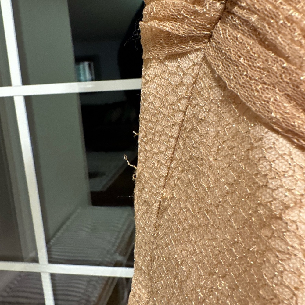 Elegant gold/champagne Evening Dress - Picture 4 of 5